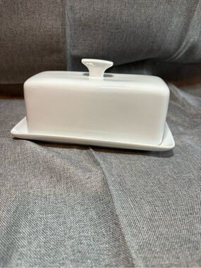 Home Essentials White Ceramic Butter Dish with Lid
